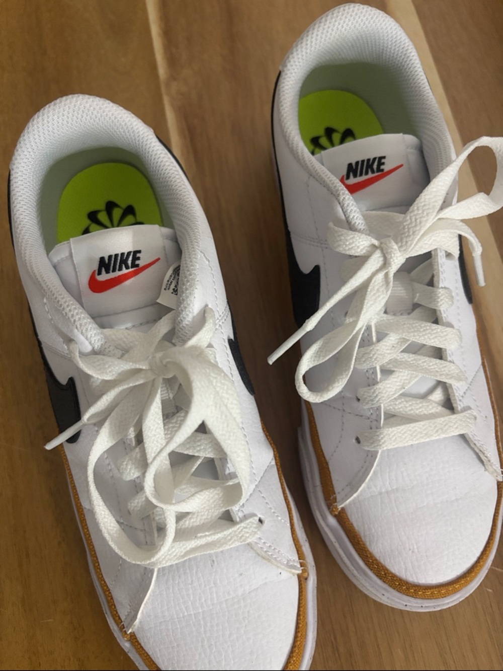 Nike Court Legacy sneakers. Woman size 7